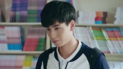 致我们单纯的小美好之江辰的小嘴角