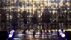 少女时代 - 少女时代 遇上舞台事故的Party