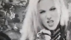 Arch Enemy - The Race