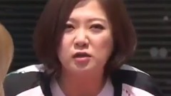 少女时代,Tiffany(少女时代),TWICE,Momo(Twice) - 掰手腕 Tiffany Vs Momo