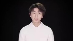 王俊凯 - 王俊凯对话霍金在18岁成年礼上焕蓝梦想基金正式发布