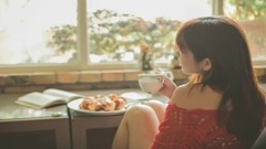 优美的钢琴曲纯音乐 Autumn Journey