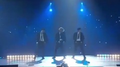 EXO-CBX - Hey MAMA!&Ka-CHING(Remix Ver.) - 2017MAMA in Japan现场版 17/11/29