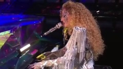 Lady Gaga - The Cure