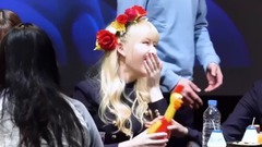 GFriend,艺琳(GFriend) - 红参艺琳的有趣瞬间 GFRIEND