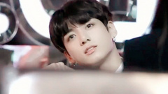 田柾国(防弹少年团) - BTS田柾国Reaction脸红的思春期