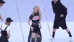 少女时代,孝渊(少女时代) - Wannabe