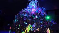 日本娱乐 - クリスマスにピッタリ!6メートルの光のオブジェと水族館がコラボ!