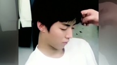 王俊凯 - 一只犯困打瞌睡的小凯(王俊凯)