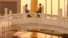 爱情是苦海里的岛屿