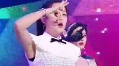 金泫雅,韩国群星,Red Velvet - Peek-A-Boo & Lip&Hip