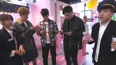 脸书直播 Samsung XLineFriends粉甜星旅程(子闳、Teddy、伟晋)