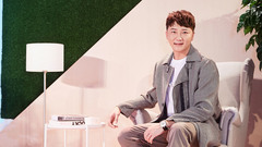 关喆,音悦V现场 - “新系唱作暖男”关喆发