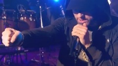 Eminem - Eminem Walk On Water Live