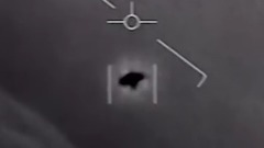 Пентагон опубликовал видео погони за НЛО