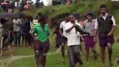 水库放水,村民「不顾安危」纷纷来围观 接下来竟然发生了令人「震撼的一幕」!! HD