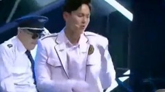 MONSTA X - 我的未来不是梦 & 流星雨