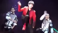 易烊千玺 - 易烊千玺·人体节拍器