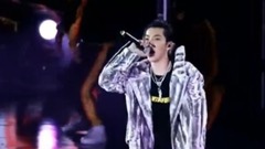 吴亦凡 - JUICE LIVE