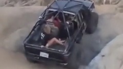 影视原声 - 大白腿摔车姿势优美 幽默搞笑内涵奇葩恶搞吐槽美女