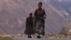 西藏风情天路中国风拉萨藏族歌舞