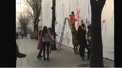 SM旧大楼前涂鸦