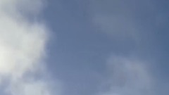 看看老外都是咋跨年的,咱们放鞭炮,他们打大炮!咣咣响的大炮!