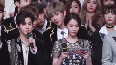 少女时代,允儿(少女时代) - 林允儿 业务能力棒棒的跨年允MC