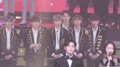 少女时代,允儿(少女时代) - 【林允儿】业务能力棒棒的跨年允MC - 171231MBC歌谣大祭典相关饭拍3