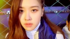 BLACKPINK - 怦然心动!!BLACKPINK ROSE的画报魅力!!12月CICI单人出内页