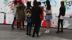 SM旧大楼前涂鸦