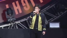  - Highlight时隔半年登台 劲歌热舞电翻粉丝