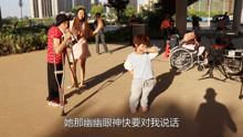  - 这个残疾人的演唱，能让你听了还想听，看了还想看，意犹未尽！
