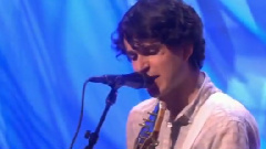 Vampire Weekend - Holiday