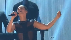 Maroon 5,Alicia Keys - Daylight & Girl On Fire