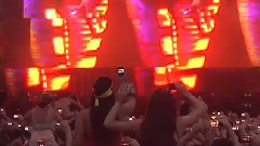 Tiësto - Dance Red , Save Lives 2012