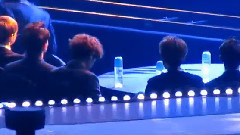 台下观看Touch My Body