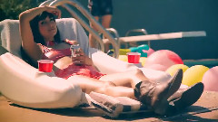 Mausi - My Friend Has A Swimming Pool