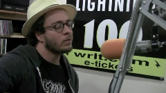 Amos Lee - Windows Are Rolled Down