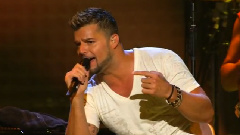 Ricky Martin - Gracias Por Pensar En Mi