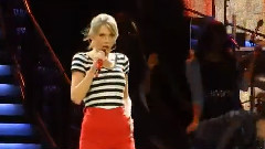 Taylor Swift - 22