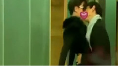 T.O.P Kisses Everyone