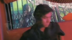 几分伤心几分痴