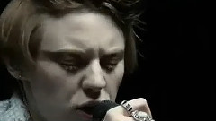 La Roux - In For The Kill