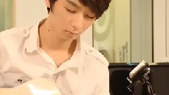 郑成河 - Playing With GuitarQ