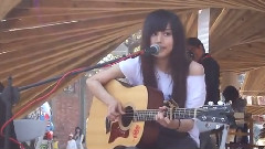 吴汶芳 - Bitter Heart