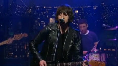 Arctic Monkeys - Don't Sit Down Cause I've Moved Your Chair