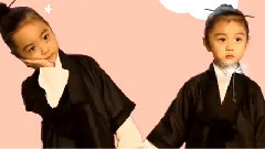 王宝强 - 电影<道士下山>六一曝萌照 小道士萌翻王宝强