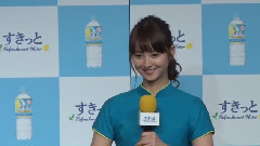 佐々木希,イベント中に早着替え!