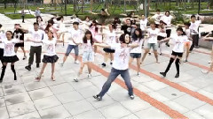 一起跳二次元广场舞
